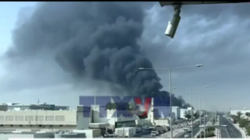 Iran tiến hành đợt tấn công tên lửa mới nhắm vào Israel và Mỹ