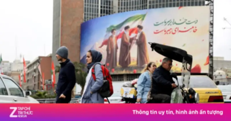 Iran Tăng Lương Tối Thiểu 60% Để Đối Phó Lạm Phát Cao Và Bất Ổn Xã Hội