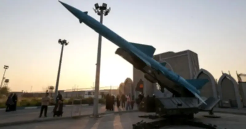 Iran tuyên bố tấn công tên lửa mới vào Israel và căn cứ Mỹ, gây thương vong