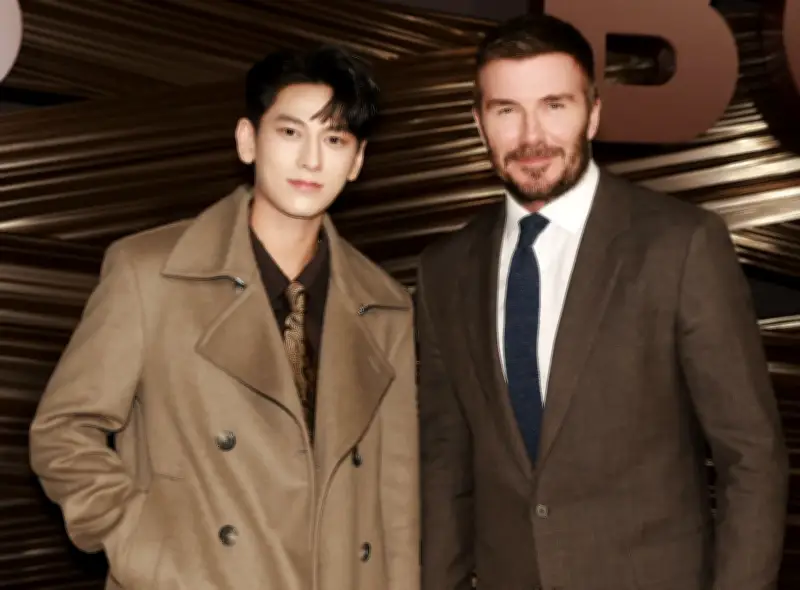 Isaac Tỏa Sáng Tại Milan Fashion Week, Ghi Dấu Ấn Việt Trên Bản Đồ Thời Trang Quốc Tế