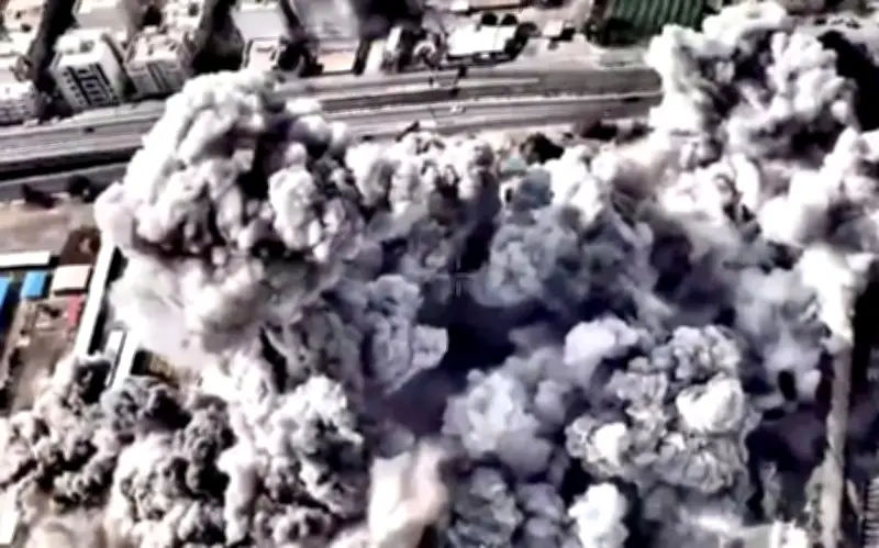 Israel Không Kích Beirut, Hezbollah Đáp Trả Sau Vụ Ám Sát Lãnh Tụ Iran