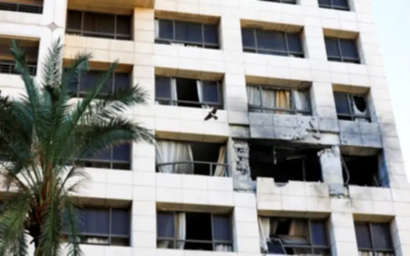 Israel không kích Beirut, nhắm vào chỉ huy Iran và Hezbollah, nhiều thương vong