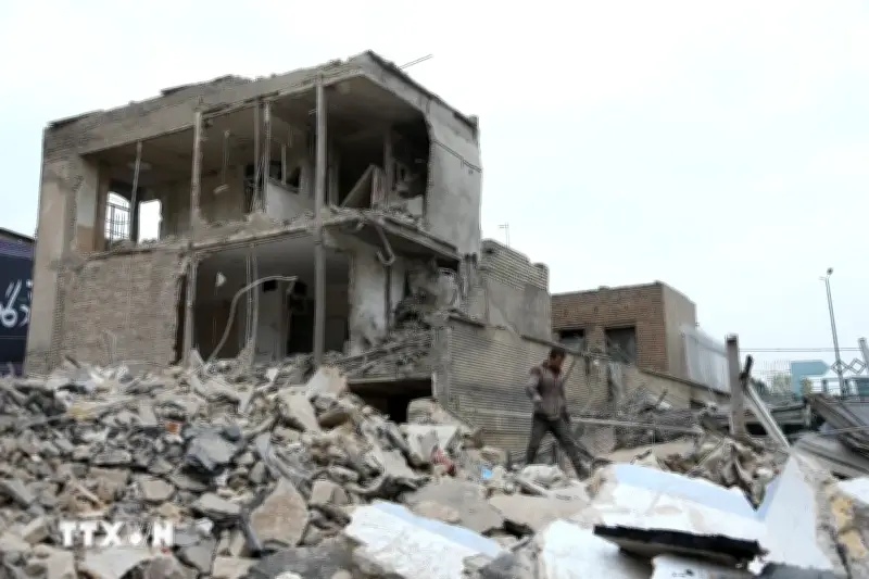 Israel Lần Đầu Tiên Mở Rộng Tấn Công Sang Miền Bắc Iran, Căng Thẳng Leo Thang