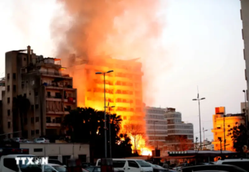 Israel Mở Rộng Chiến Dịch Tại Lebanon, Iraq Gia Hạn Đóng Cửa Không Phận