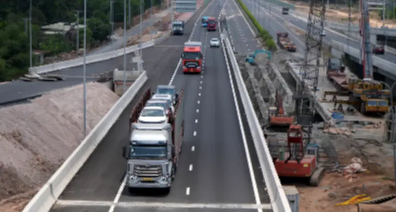 Điều chỉnh phân làn, tốc độ trên cao tốc TP.HCM - Long Thành - Dầu Giây