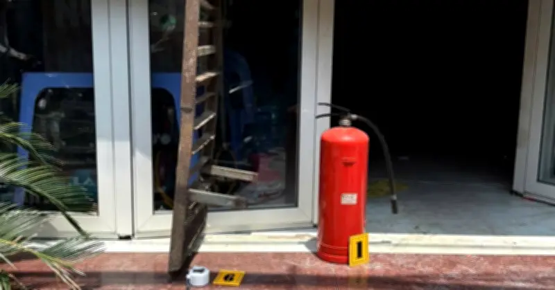 Điều tra vụ cháy nhà ở TP.HCM, 3 người bị bỏng phải cấp cứu