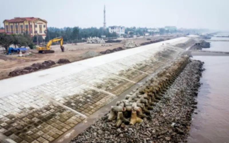 Kè Biển Hải Thịnh Ở Ninh Bình Xuất Hiện Nhiều Đoạn Sạt Lở Nguy Hiểm