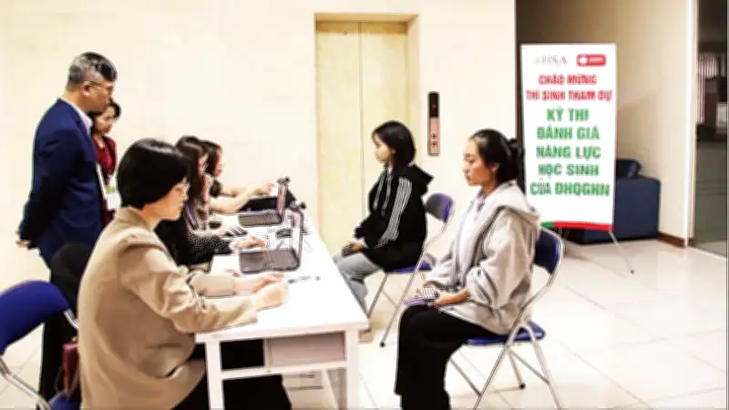 Kỳ Thi Đánh Giá Năng Lực HSA 2026: Hơn 120.000 Thí Sinh Đăng Ký, Mở Rộng Điểm Thi
