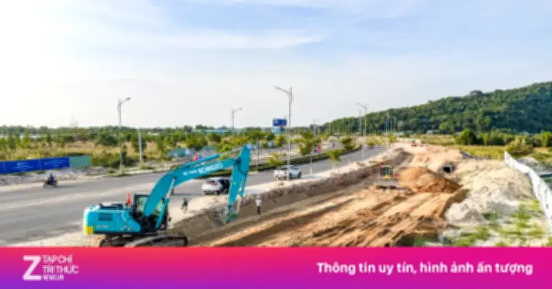 Khan hiếm xăng dầu, vật liệu đe dọa vỡ tiến độ loạt dự án giao thông trọng điểm