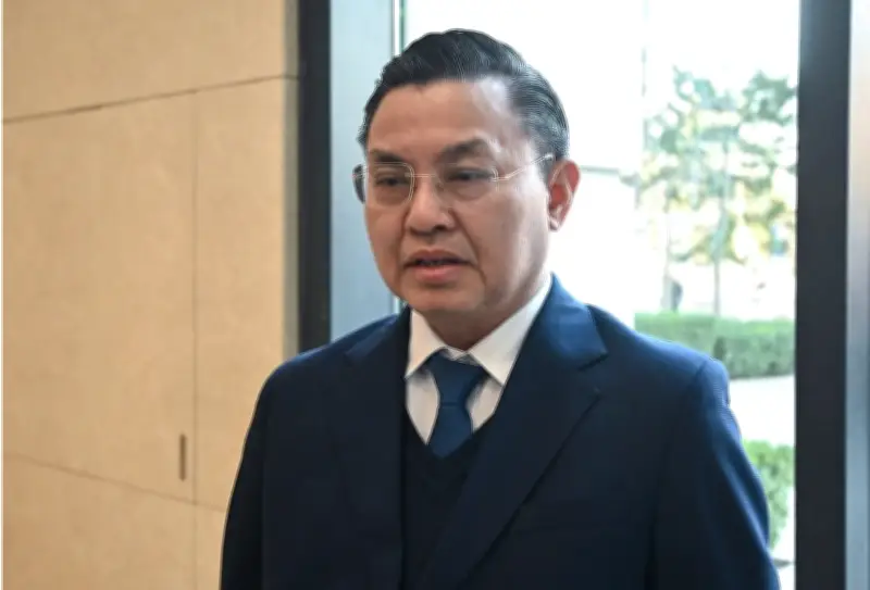 Khởi tố nguyên Cục trưởng Cục Môi trường Hoàng Văn Thức về tội tham ô tài sản