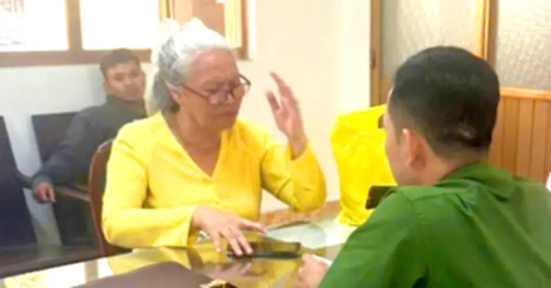 Khởi tố Nguyễn Thị Lép vì hành vi 'hết gậy rồi' trước trụ sở UBND tỉnh Đồng Nai