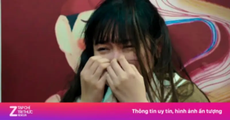 Khán giả ngán ngẩm cảnh đánh ghen trong phim 'Bước chân vào đời'