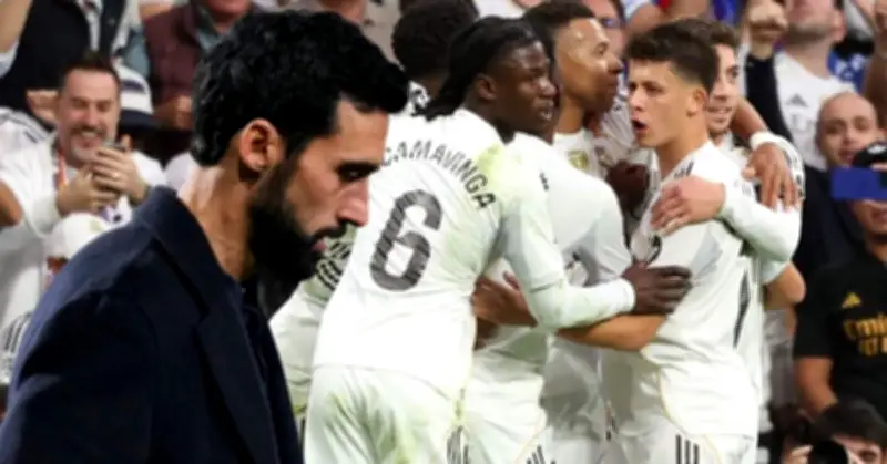 Khủng hoảng Real Madrid: Arbeloa đối mặt nguy cơ sa thải, nội bộ chia rẽ