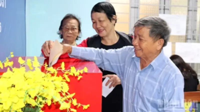 Không Khí Bầu Cử Trang Nghiêm, Rộn Ràng Tại Quảng Ngãi