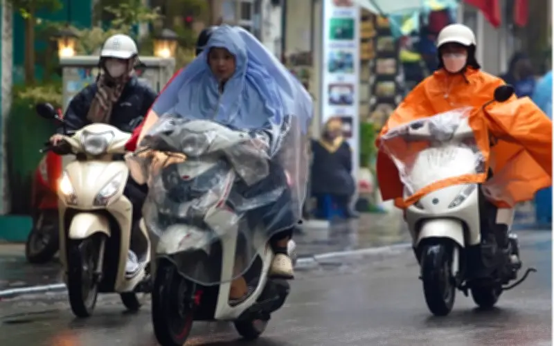 Không khí lạnh tràn về, Bắc Bộ đối mặt với đợt rét đậm hiếm gặp và mưa dông