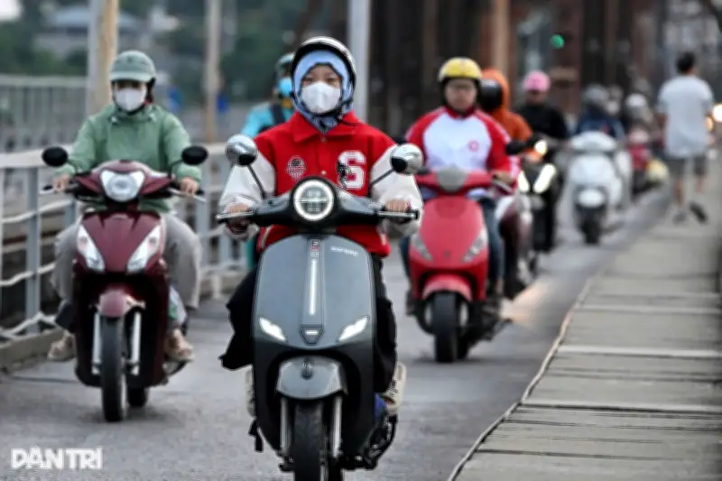 Không khí lạnh tràn về miền Bắc, chuyển mùa rét đậm từ tối nay