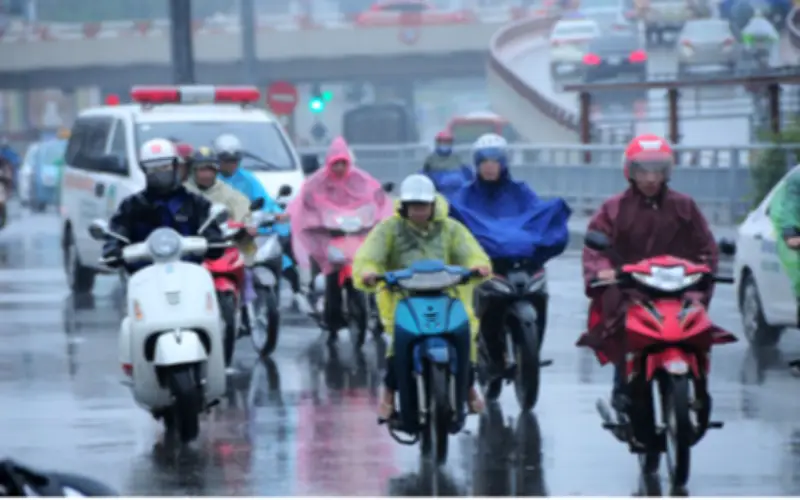 Không Khí Lạnh Tràn Xuống Miền Trung Gây Mưa Rét Trên Diện Rộng