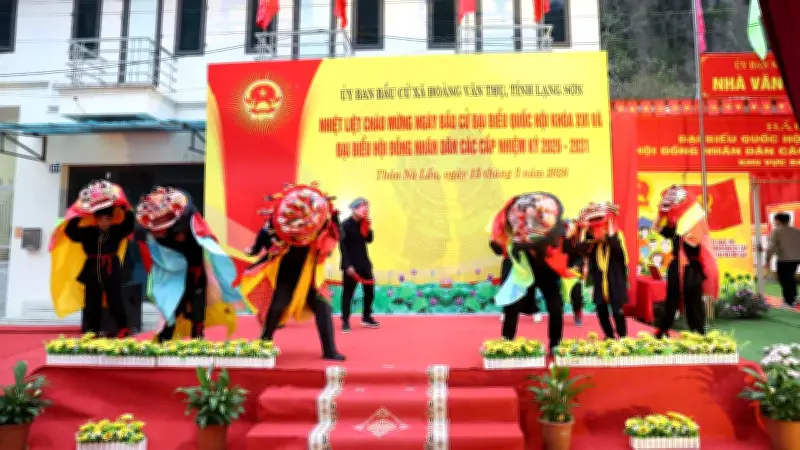 Không khí phấn khởi trong Ngày Bầu cử tại Lạng Sơn, tỷ lệ cử tri tham gia đạt 99,94%