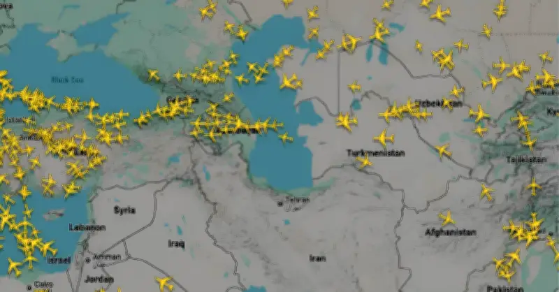 Không phản trứng đông tê liệt, hàng nghìn chuyến bay hủy, giá vé có thể tăng sốc