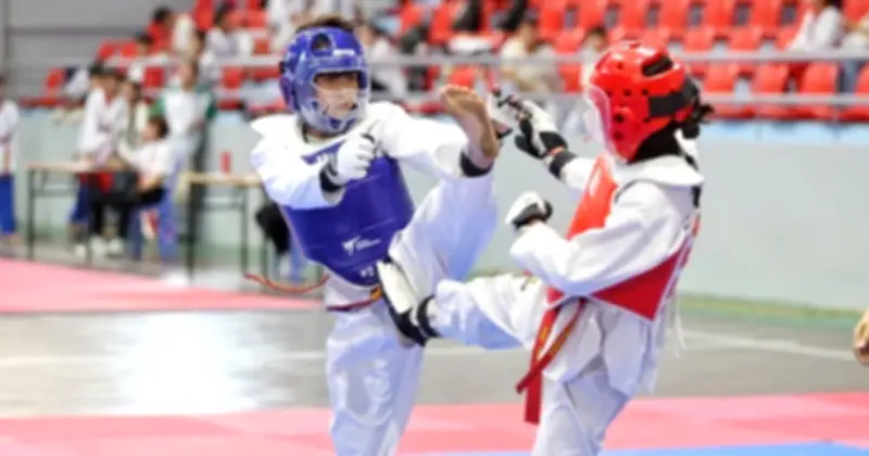 Khánh Hòa khai mạc giải Taekwondo với 350 vận động viên, con số kỷ lục