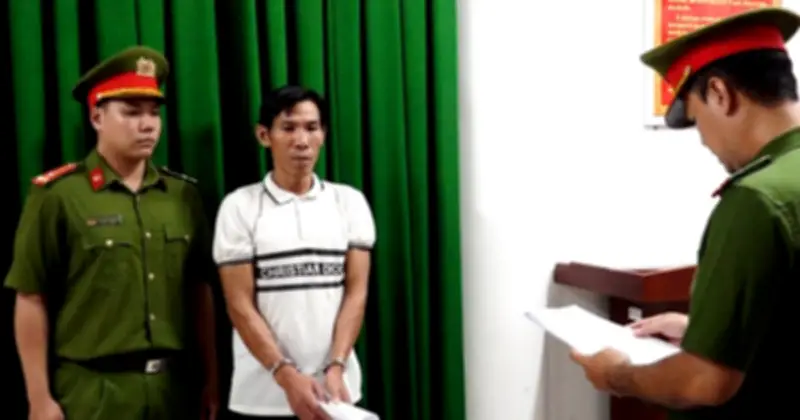 Khánh Hòa khởi tố, bắt tạm giam hai nghi phạm liên quan vụ thiếu tá công an hy sinh khi truy đuổi cát tặc