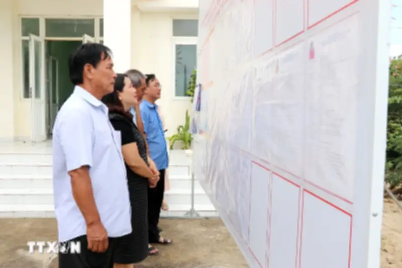 Khánh Hòa lan tỏa thông tin bầu cử đến ngư dân vươn khơi bám biển