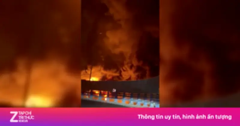 Kho Dầu Iran Bốc Cháy Dữ Dội Sau Đòn Không Kích Của Israel