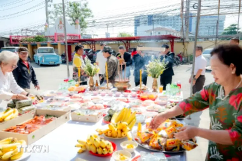 Kiều bào Thái Lan tưởng niệm anh hùng liệt sỹ, hướng về cội nguồn