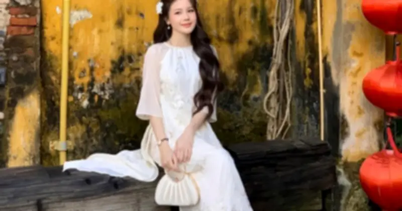 Kẹp Tóc Hoa: Từ Phụ Kiện Thời Trang Đến Tác Phẩm Nghệ Thuật Thu Nhỏ