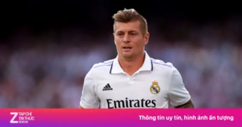 Kroos gửi thông điệp đặc biệt '8' cho Valverde sau đêm bùng nổ hat-trick
