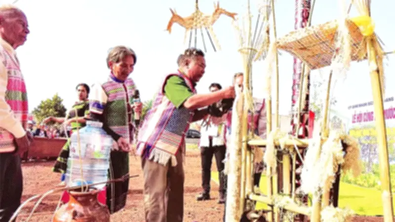 Lễ Cúng Bến Nước Của Người Mạ: Nghi Lễ Thiêng Liêng Và Thông Điệp Bảo Vệ Môi Trường