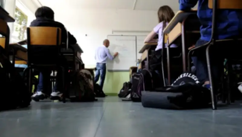 Lộ dữ liệu cá nhân của hơn 240.000 nhân viên ngành giáo dục Pháp