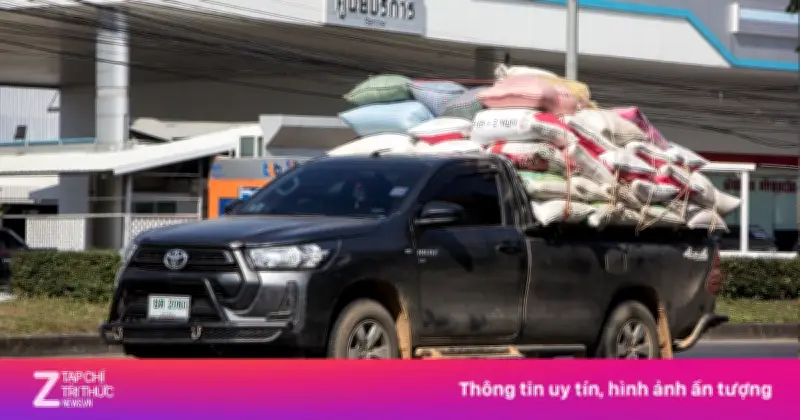 Lý Do Bán Tải Ngập Tràn Đường Phố Thái Lan: Chính Sách Ưu Đãi Và Quy Định Cởi Mở