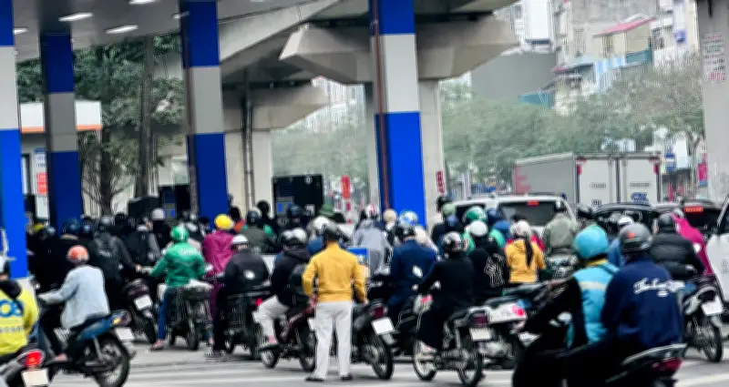 Lý Do Cây Xăng Giới Hạn Mua Xe Máy 50.000 Đồng/Lượt, Ô Tô 500.000 Đồng/Lượt