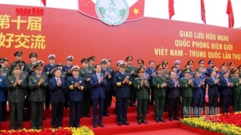 Lễ hội Biên cương chính thức khai mạc với nhiều hoạt động văn hóa đặc sắc