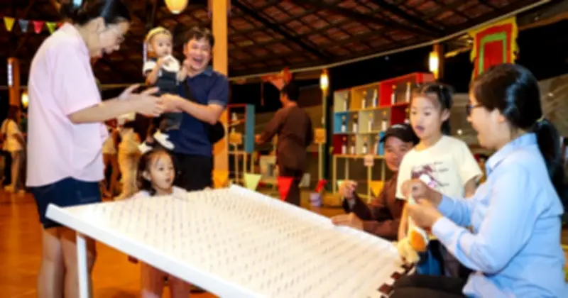 Lễ hội Ẩm thực Saigontourist 2026: 'Góc tuổi thơ' thu hút hàng nghìn gia đình tại Văn Thánh