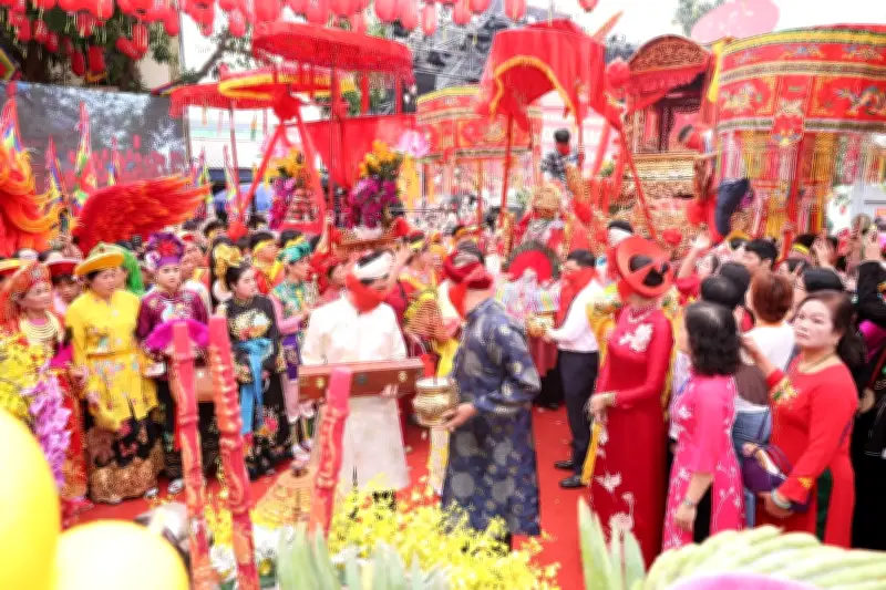 Lễ hội rước Mẫu Tuyên Quang thu hút hàng vạn du khách thập phương