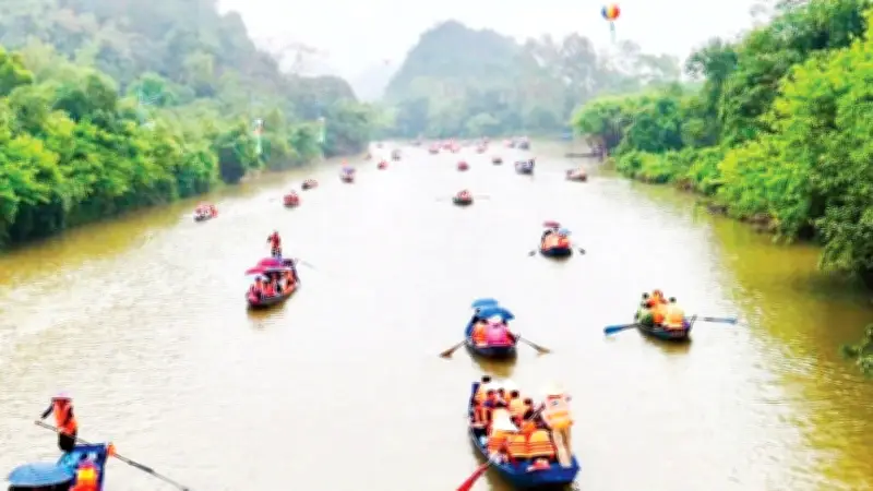 Lễ hội truyền thống trở thành động lực thúc đẩy du lịch và kinh tế địa phương