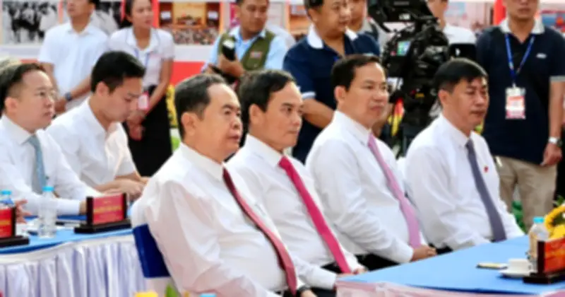 Lễ khai mạc trang trọng với sự hiện diện của lãnh đạo cấp cao Quốc hội và TPHCM