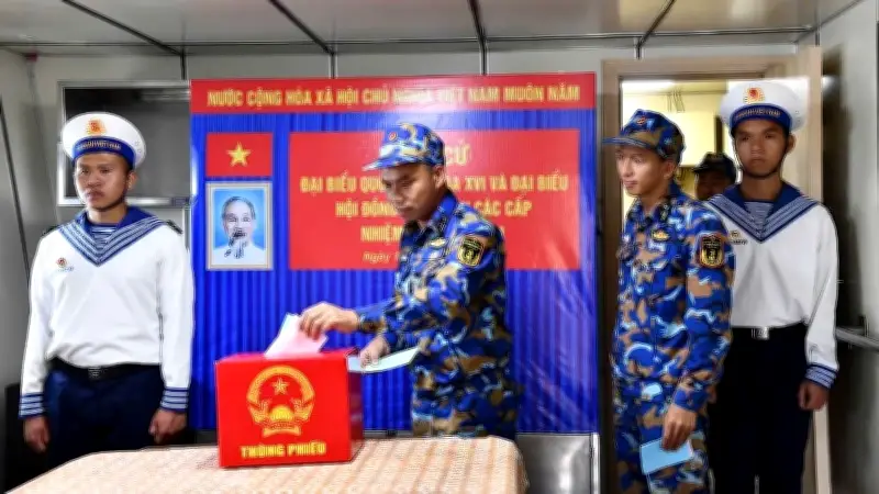 Lữ đoàn 127, Vùng 5 Hải quân tổ chức bầu cử sớm nghiêm túc, an toàn trên biển