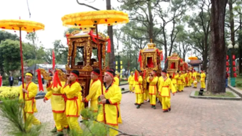 Lễ Rước Nước Thiêng Tại Côn Sơn: Nét Văn Hóa Truyền Thống Độc Đáo Trong Mùa Xuân 2026