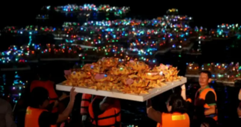 Lễ Thả Hoa Đăng Chùa Ông: Nét Đẹp Văn Hóa Truyền Thống Kết Hợp Tâm Linh