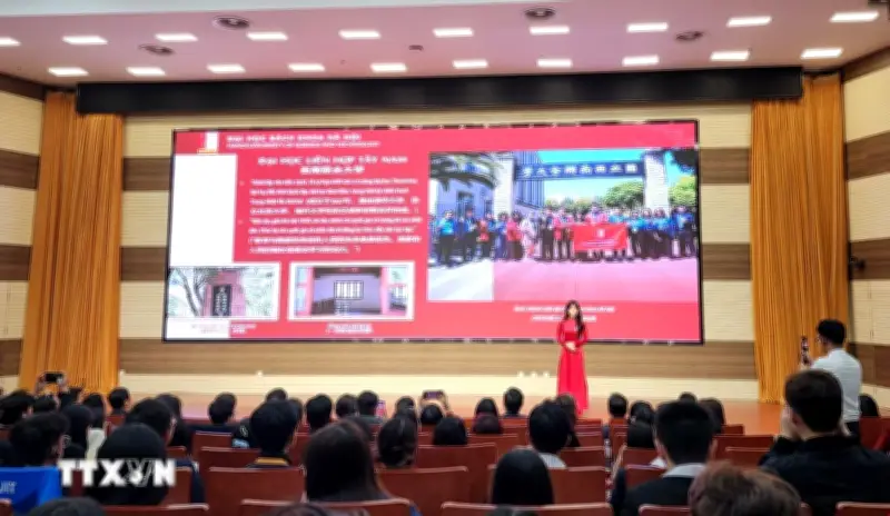 Lan tỏa tinh thần hữu nghị Việt - Trung qua hành trình đỏ của thế hệ trẻ