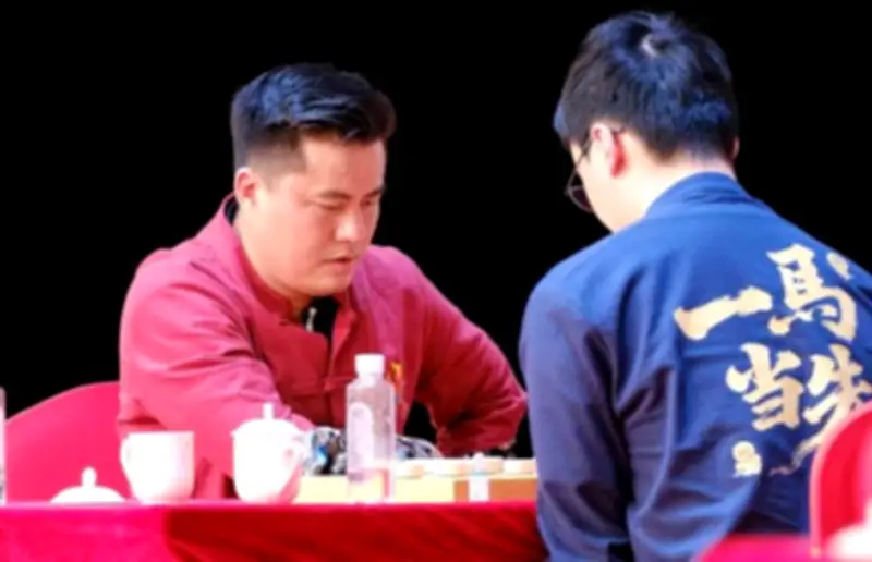 Lại Lý Huynh Hòa Trình Vũ Đông Ở Chung Kết Ngũ Dương Bôi: Thế Trận Cân Bằng Trước Trận Về