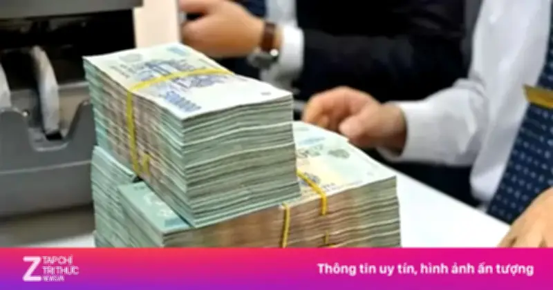 Lãi suất tăng cao, dòng tiền đổ mạnh về ngân hàng