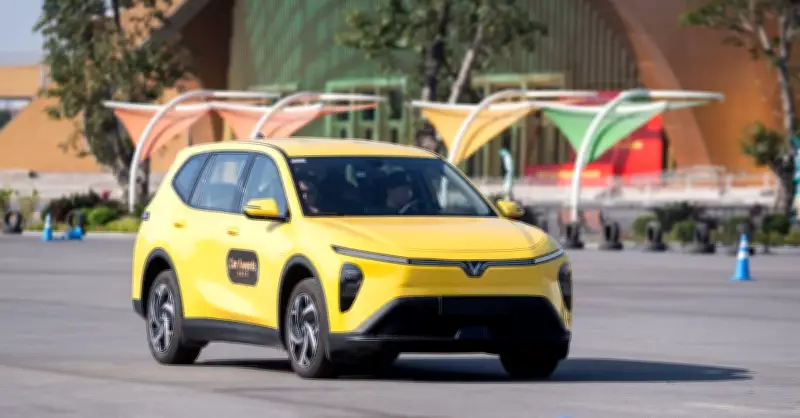 Limo Green: Xe dịch vụ điện vận hành mượt mà, tiết kiệm hàng chục triệu mỗi tháng