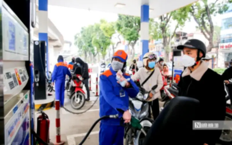 Liên Bộ Công Thương - Tài chính giữ nguyên giá xăng dầu từ 0h30 ngày 14/3/2026