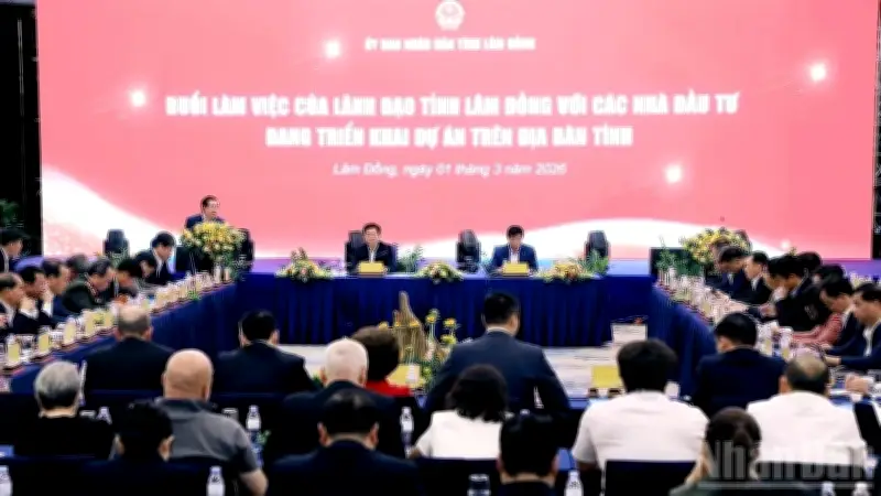 Lâm Đồng họp với gần 360 doanh nghiệp để tháo gỡ khó khăn cho hàng trăm dự án đầu tư