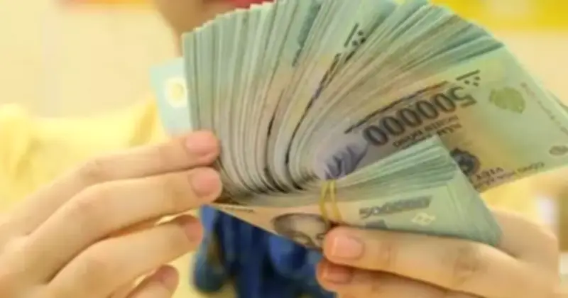 Lương cơ sở tăng lên 2,53 triệu đồng từ 1/7/2026, cải thiện đời sống công chức