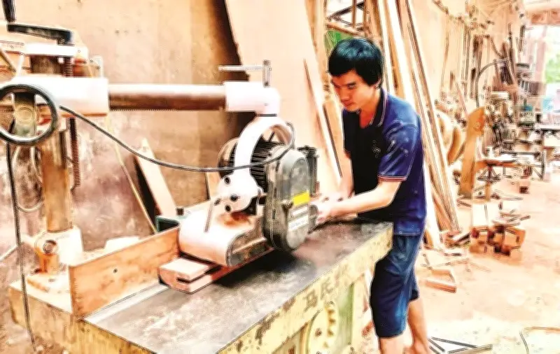 Làng Mộc Thụy Lân Rộn Ràng Mùa Xuân, Đầu Tư Công Nghệ Nâng Tầm Thương Hiệu